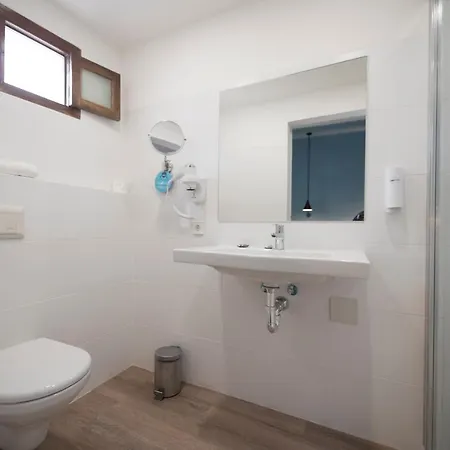 Apuntadores 8 2*