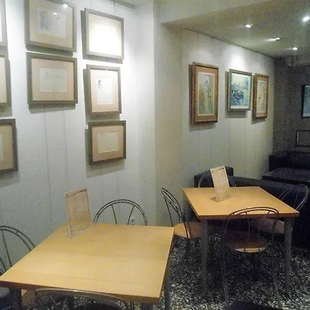 Apuntadores 8 בית הארחה 2*